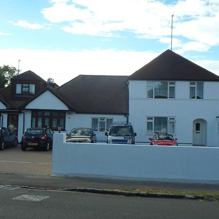 London Heathrow Guesthouse Хилингдън Екстериор снимка